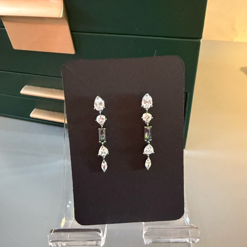 Bomb Party BP June Hematite Alexandrite Elegant Drop Earrings